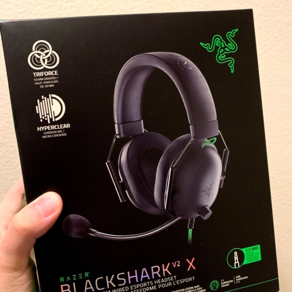 Moving Sale! - Razer BlackShark V2 X Gaming Headset - Black